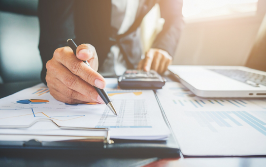 Reasons Why A DIFC License Is A Better Choice Than DMCC